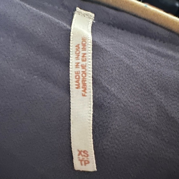 Free People elegant embroidered top - Picture 13 of 15